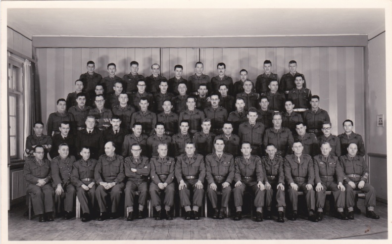 Sous-officiers du 3A en Janvier 1962.jpg